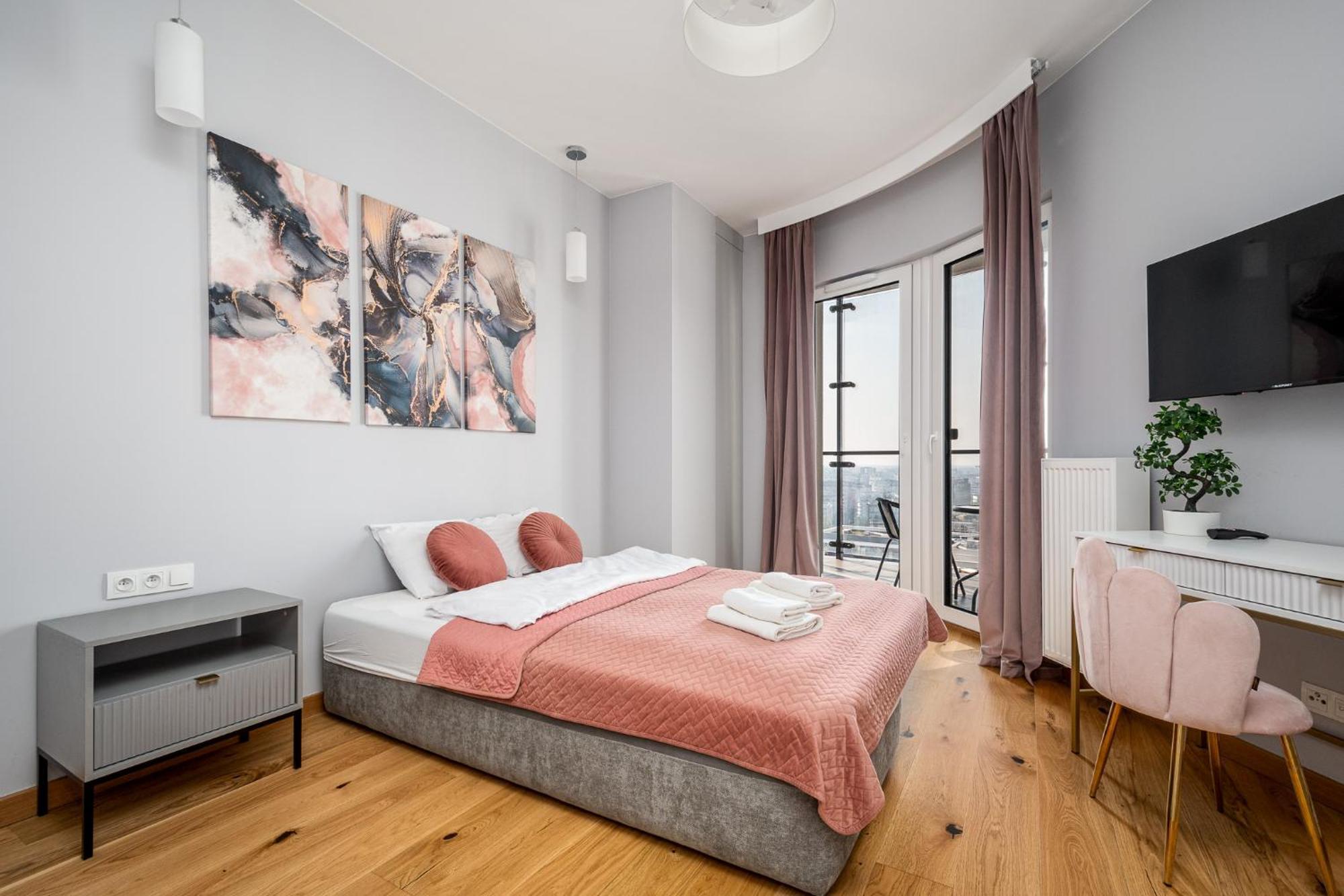 Kasprzaka 29 Wola Tower 3 Rooms, 80m2 16th Floor, Free Garage By Perfect Leilighet Warszawa